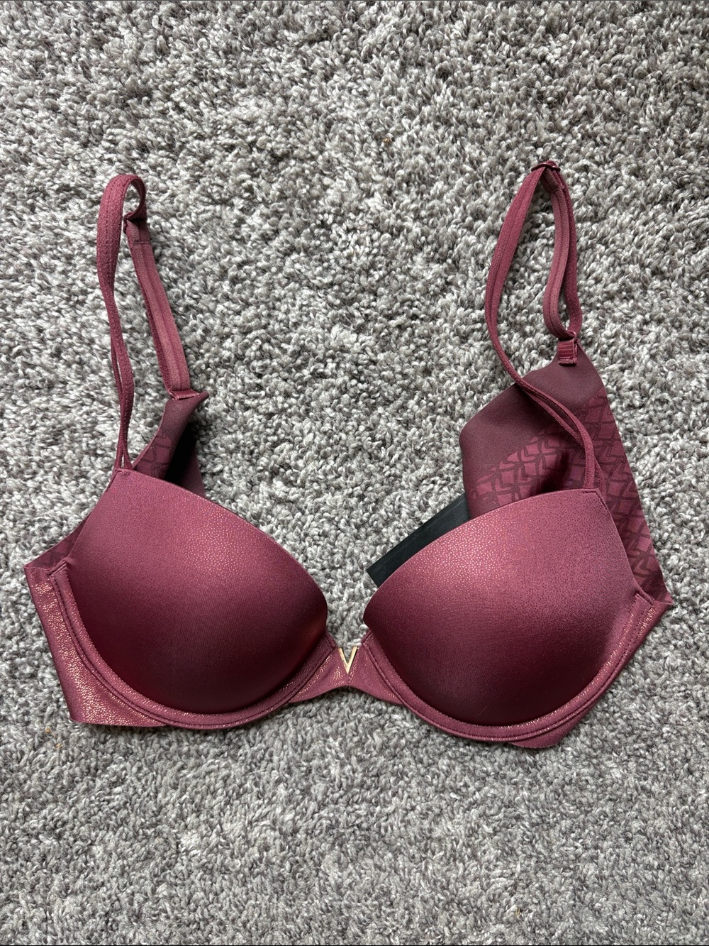 Victorias Secreat Very Sexy Push Up Bra 34B